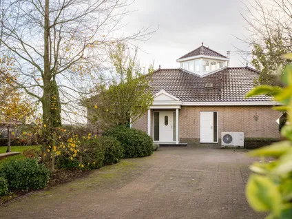 Vrijstaande woning te koop: Weersterweg 10A, Wons Wons