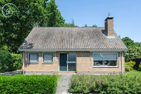 Vrijstaande woning te koop: Weesmolenstraat 8, Ooltgensplaat woonkern Ooltgensplaat