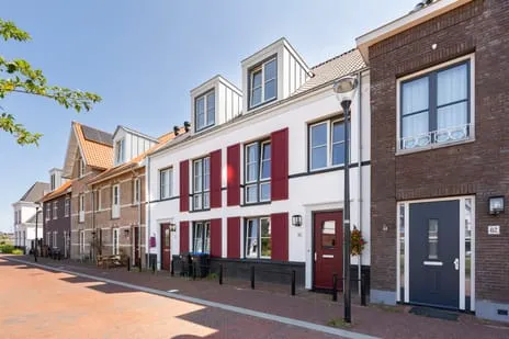 Tussenwoning te koop: Weespersluiskade 84, Vechtrijk Weesp