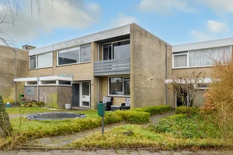Tussenwoning te koop: Weezenhof 8033, Weezenhof Nijmegen
