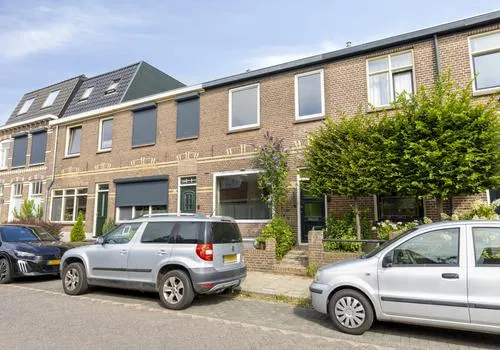 Tussenwoning te koop: Weg naar Laren 125, Weg naar Laren en omgeving Zutphen