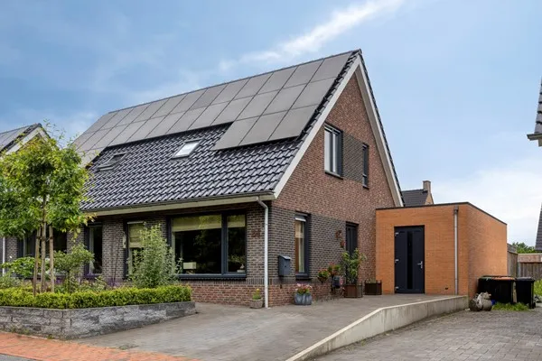 Hoekwoning te koop: Weidemolen 24, De Lutte kern De Lutte