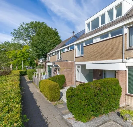 Tussenwoning te koop: Weideplantsoen 19, Zevenhuizen-West 1 Zevenhuizen (Zh)