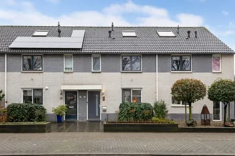 Tussenwoning te koop: Weideslagen 22, Overkroeten Breda