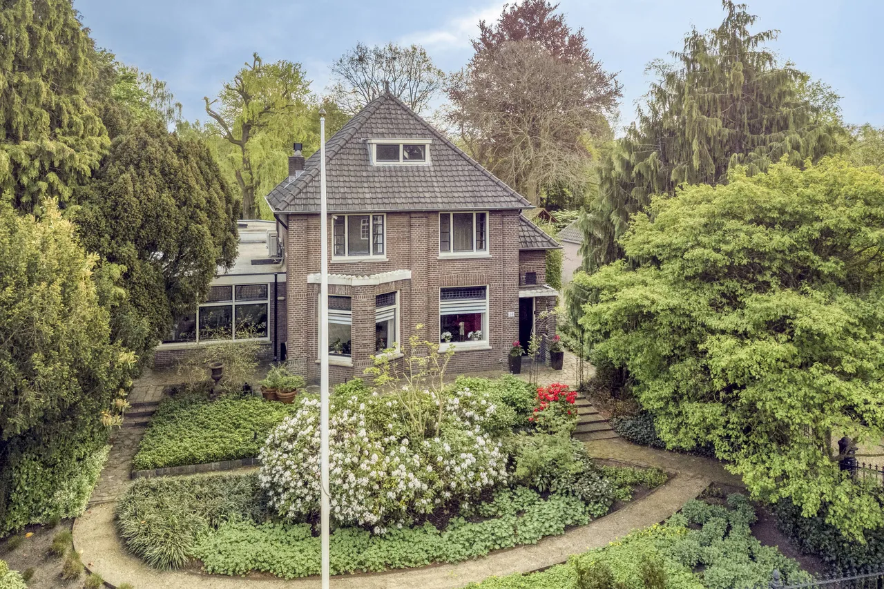Vrijstaande woning te koop: Weidestraat 30, Rosmalen