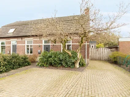 Twee-onder-één-kap te koop: Weijen 30, Kerkveld Nistelrode