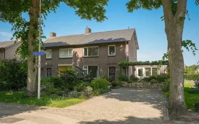 Twee-onder-één-kap te koop: Weikesstraat 5, Alem Alem