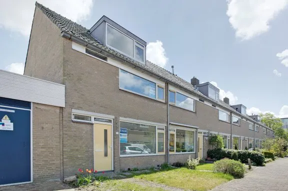 Tussenwoning te huur: Weissenbruchstraat 13, Alkmaar