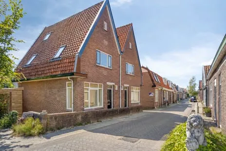 Semi-detached for rent: Weiver 100, Zuiderhoofdbuurt Krommenie