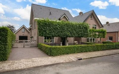Detached house for sale: Wekeromse Buurtweg 3, Wekerom dorp Wekerom