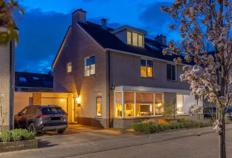 Tussenwoning te koop: Welborchlanden 6, Stroinkslanden Noord-Oost Enschede