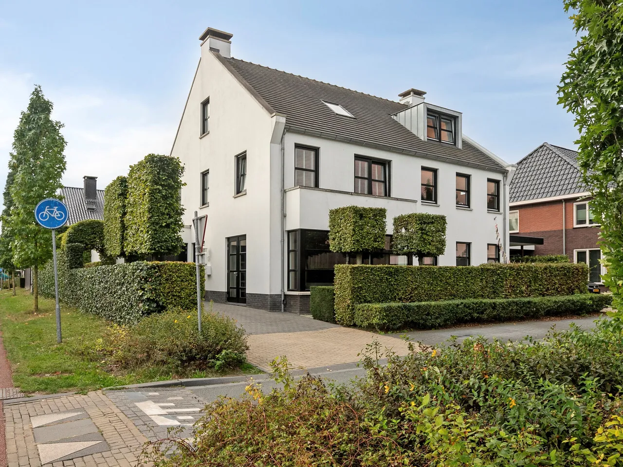 Twee-onder-één-kap te koop: Welsumerlaan 30, Barneveld