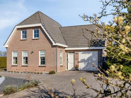 Vrijstaande woning te koop: Wendelnesseweg-Oost 24, Sprang-Capelle