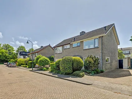 Twee-onder-één-kap te koop: Werckendetstraat 2, Malta Zierikzee