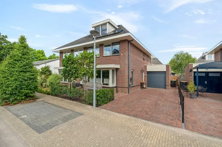 Twee-onder-één-kap te koop: Werfstraat 66, Wieringerwerf Centrum Wieringerwerf