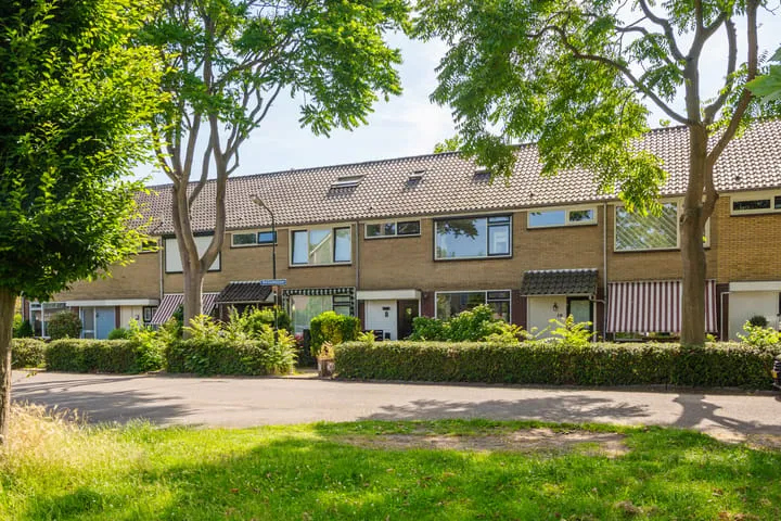 Terraced house for sale: Werkendelslaan 8, Oud Zuid Heiloo
