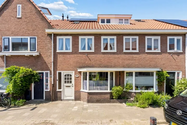 Tussenwoning te koop: Werner Helmichstraat 60, Julianapark en omgeving Utrecht