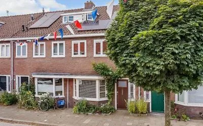 Tussenwoning te koop: Werner Helmichstraat 44, Julianapark en omgeving Utrecht