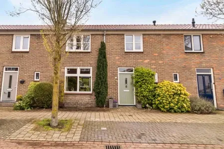 Tussenwoning te koop: Wervelstraat 5, Horst