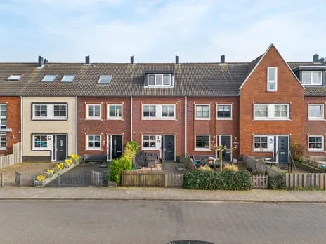 Tussenwoning te koop: Wessel Ilckenlaan 32, De Ladder Zuid Beverwijk