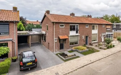 Corner house for sale: Wessemstraat 19, Biest Weert