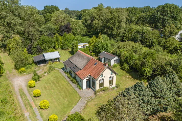 Detached house for sale: West 20, Verspreide huizen Buitenpost Buitenpost
