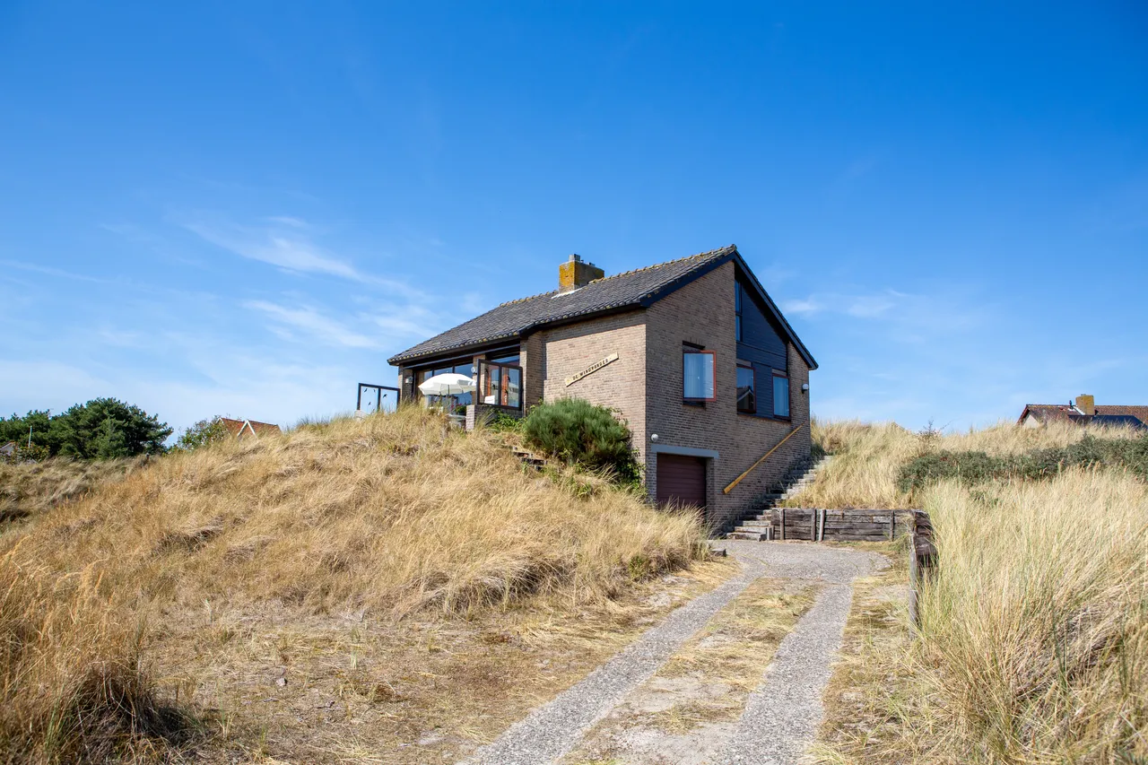 Vrijstaande woning te koop: West aan Zee 160, West-Terschelling