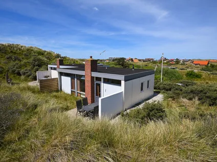 Twee-onder-één-kap te koop: West Aan Zee 181, Verspreide huizen Midsland-Noord West-Terschelling