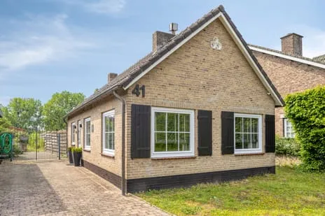 Vrijstaande woning te koop: Westbroek 41, Brommelen-Westbroek Geulle