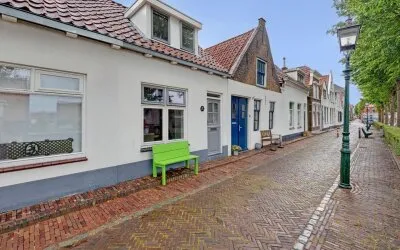 Tussenwoning te koop: Westdijk 31, Sommelsdijk centrum Sommelsdijk