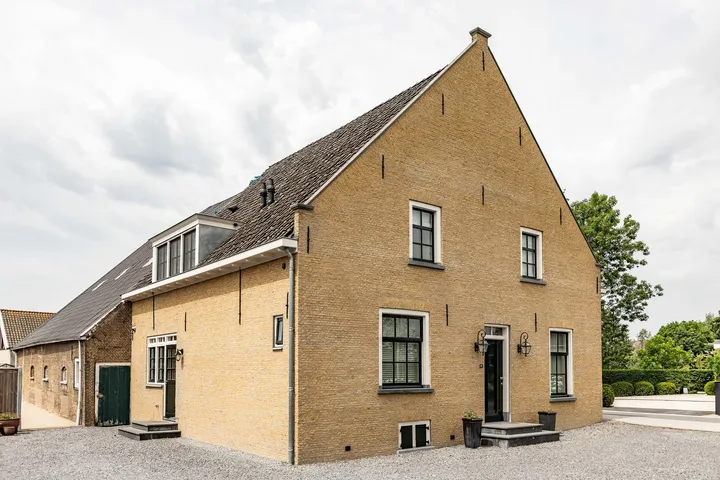 Woning te koop: Westeinde 37, Oud-Alblas-West Oud-Alblas