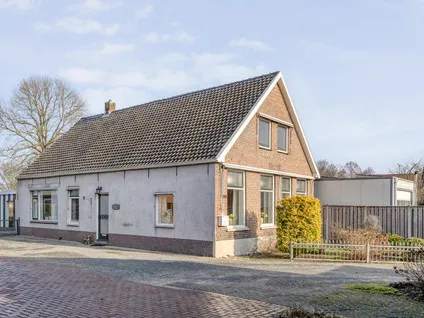 Vrijstaande woning te koop: Westeinde 444, Vriezenveen