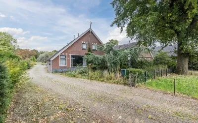 Twee-onder-één-kap te koop: Westeinde 568, Vriezenveen Westeinde Vriezenveen