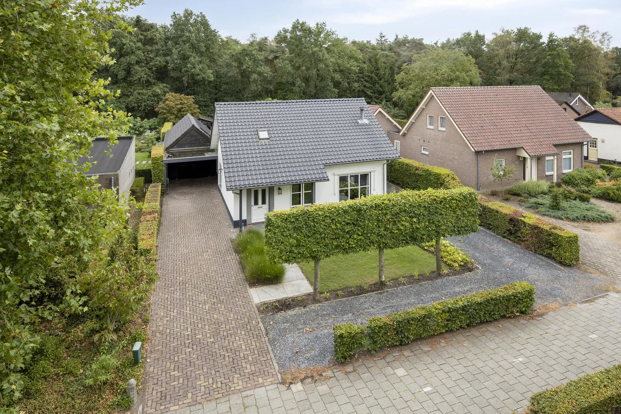 Vrijstaande woning te koop: Westelbeersedijk 65, Oost West En Middelbeers