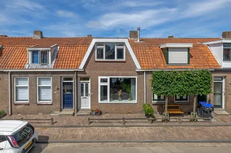 Tussenwoning te koop: Westelijke Achterweg 41, Sommelsdijk centrum Sommelsdijk