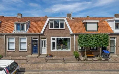Tussenwoning te koop: Westelijke Achterweg 41, Sommelsdijk centrum Sommelsdijk