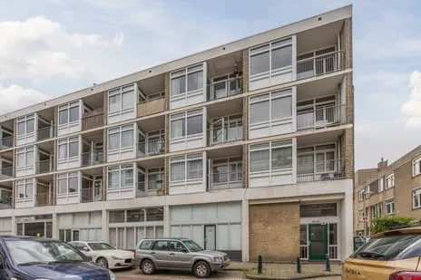 Apartment for sale: Westerbaenstraat 244, Zeeheldenkwartier 'S-Gravenhage