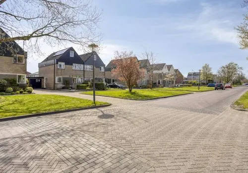 Tussenwoning te koop: Westergoleane 59, De Rat-Cloosterkamp Ijlst