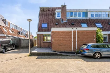 Hoekwoning te koop: Westerhoef 18, Uitbreiding Dorp Bergambacht