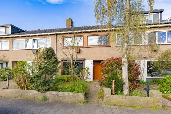 Tussenwoning te koop: Westerhoevelaan 8, Spanjaardsbergbuurt Santpoort-Noord