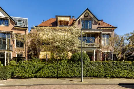 Tussenwoning te koop: Westerhoutpark 20, Florapark Haarlem