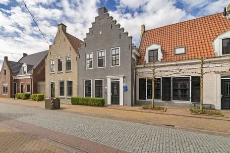 Woning te koop: Westerskâns 10-324, Eanjum