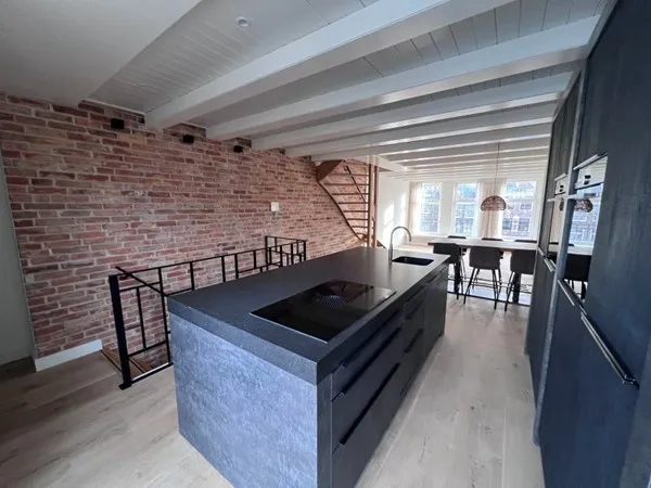 Apartment for rent: Westerstraat 132-2, Anjeliersbuurt-Noord Amsterdam