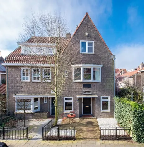 Twee-onder-één-kap te koop: Westerstraat 21, Stationsbuurt Zwolle