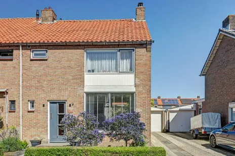 Twee-onder-één-kap te koop: Westerstraat 32, Kern Heinkenszand Heinkenszand