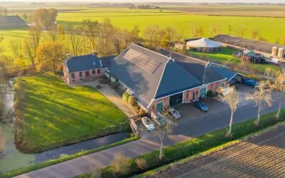 Twee-onder-één-kap te koop: Westerweg 1, Buitengebied Oude Land Eenrum