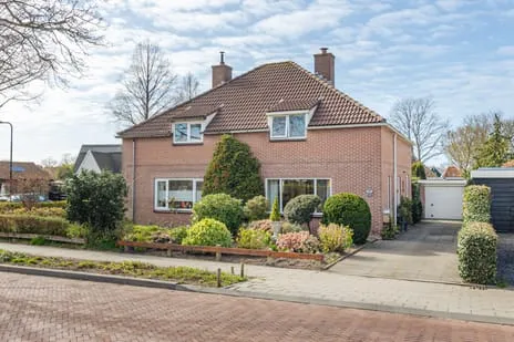Twee-onder-één-kap te koop: Westerweg 351, Akkerbuurt Heiloo