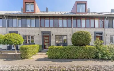 Tussenwoning te koop: Westfriese Hof 167, Hoorn