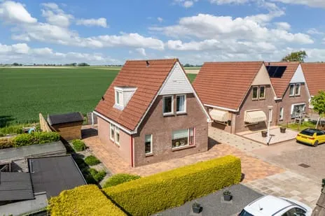 Hoekwoning te koop: Westfrisestraat 34, St.-Annaparochie Noordoost St.-Annaparochie