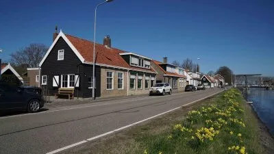 Twee-onder-één-kap te koop: Westhavendijk 38, Wilhelminadorp Wilhelminadorp